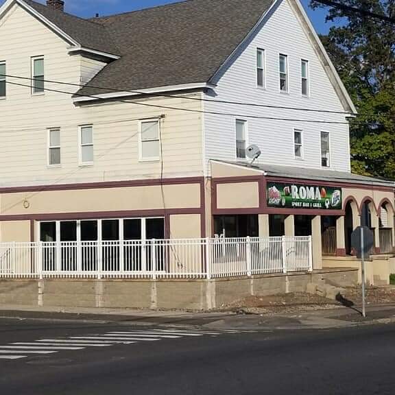 Roma Sports Bar & Grill-4